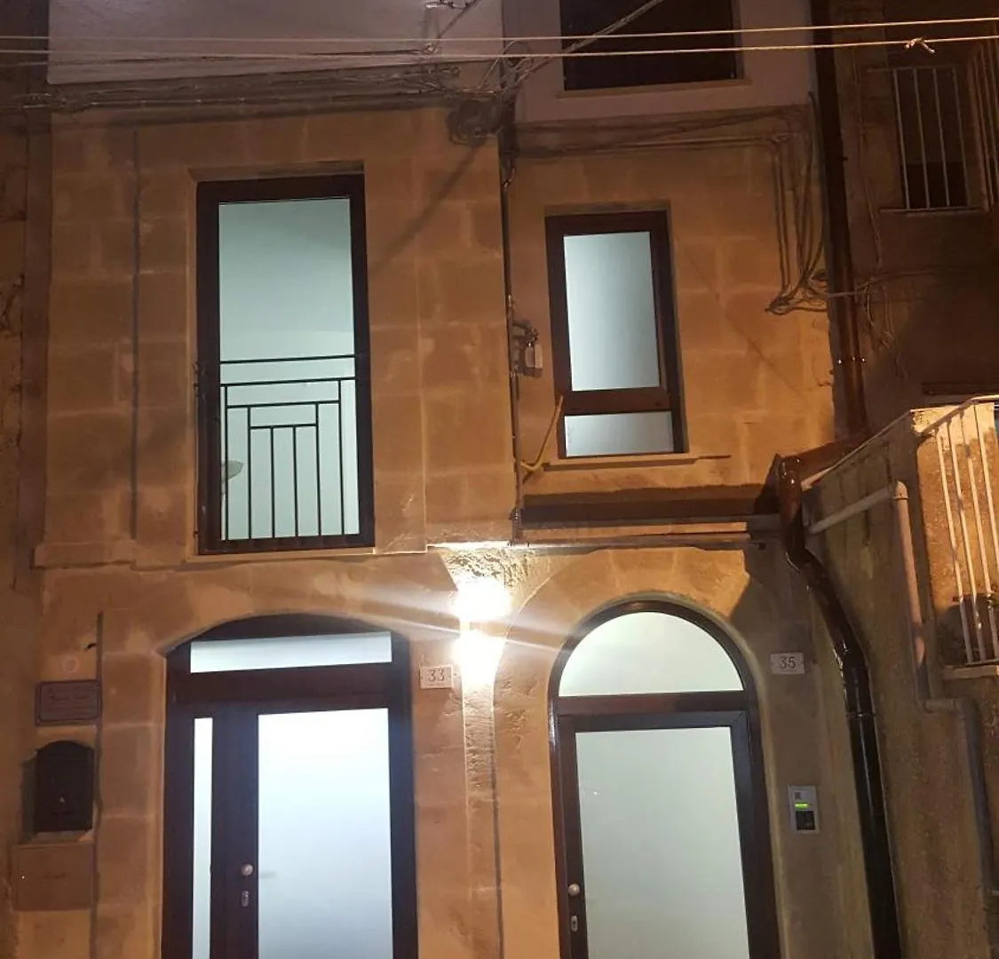 Apartamento La Casa In Piazzetta Enna 0*,  Italia